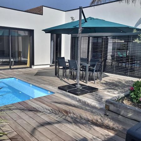Villa Exceptionnelle Piscine Et Jardin Prive Sejour Haut De Gamme Proche La Rochelle Sainte-Soulle Exterior photo